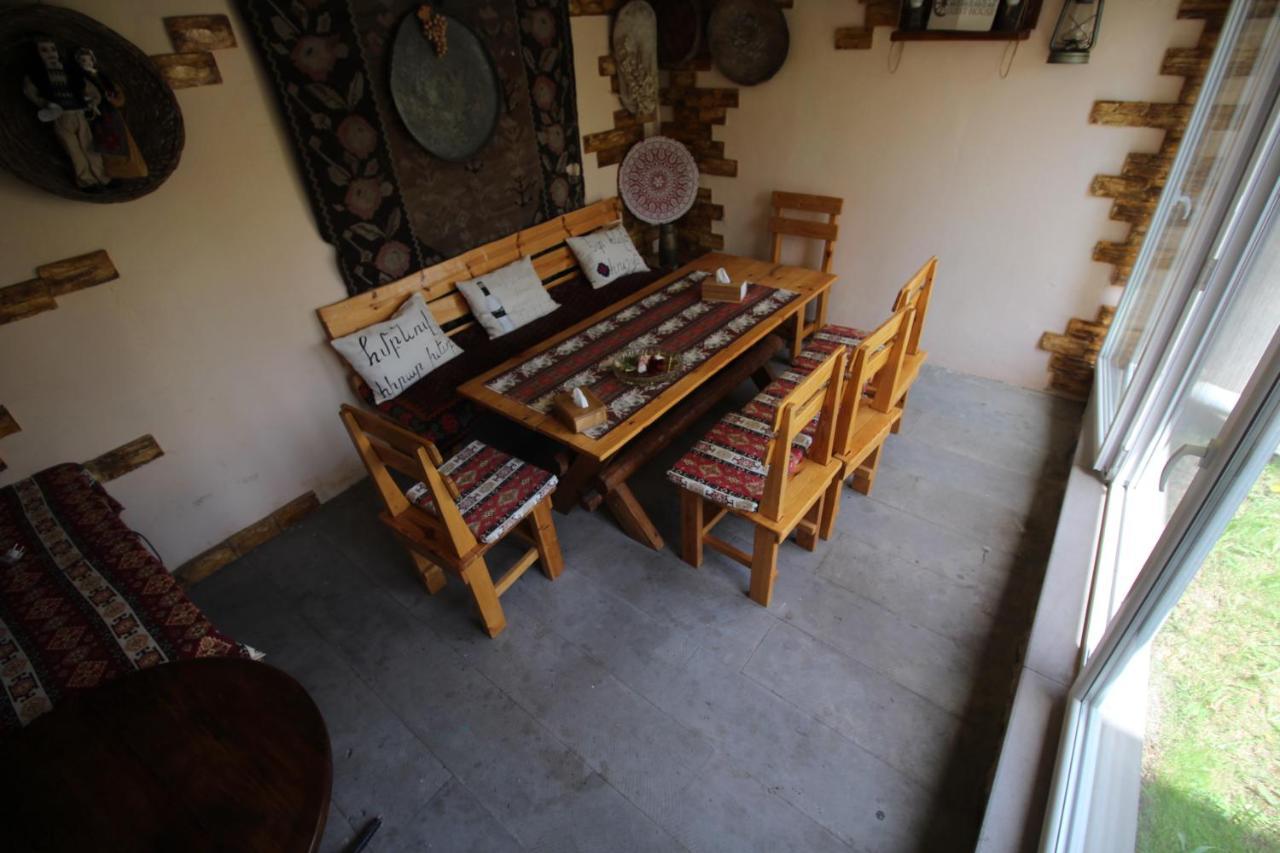 Mardoyan'S Guest House Gavar المظهر الخارجي الصورة
