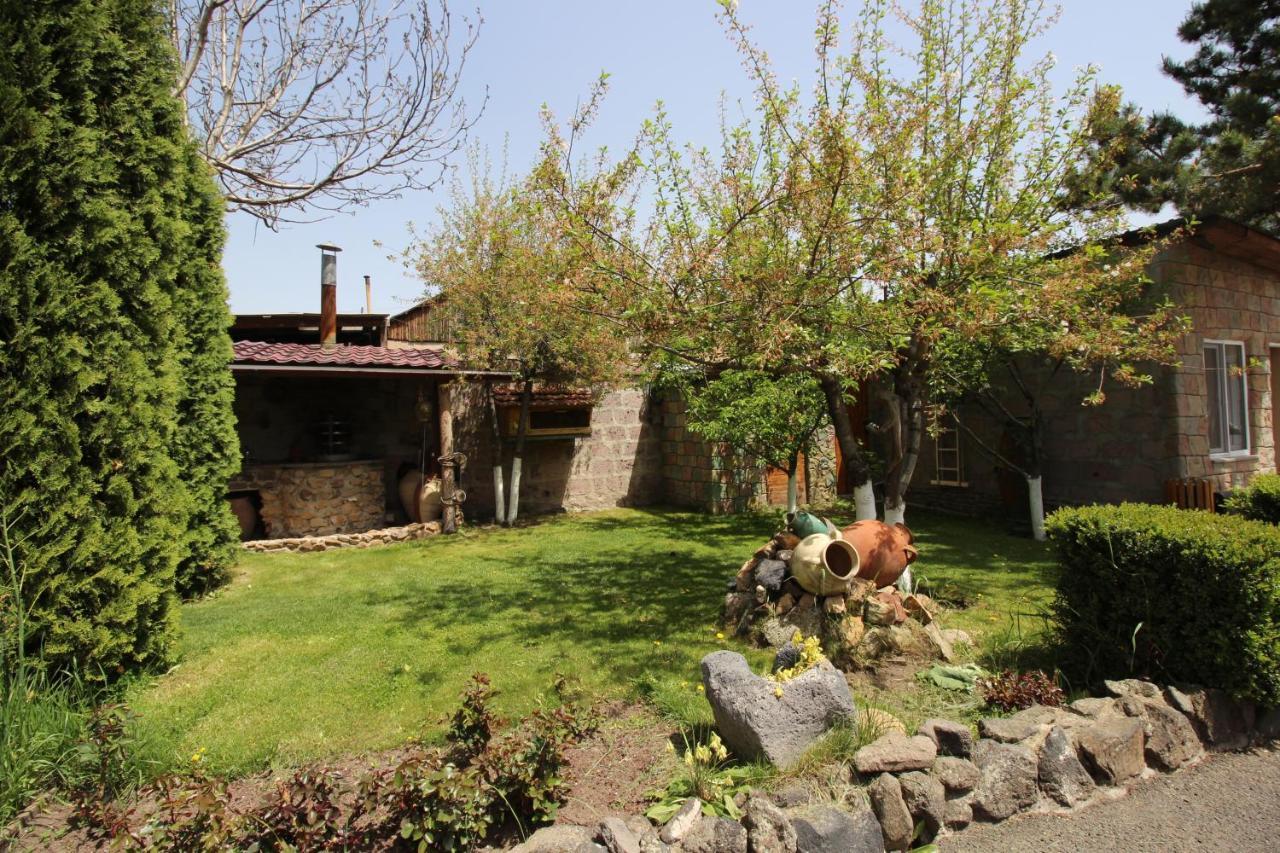 Mardoyan'S Guest House Gavar المظهر الخارجي الصورة
