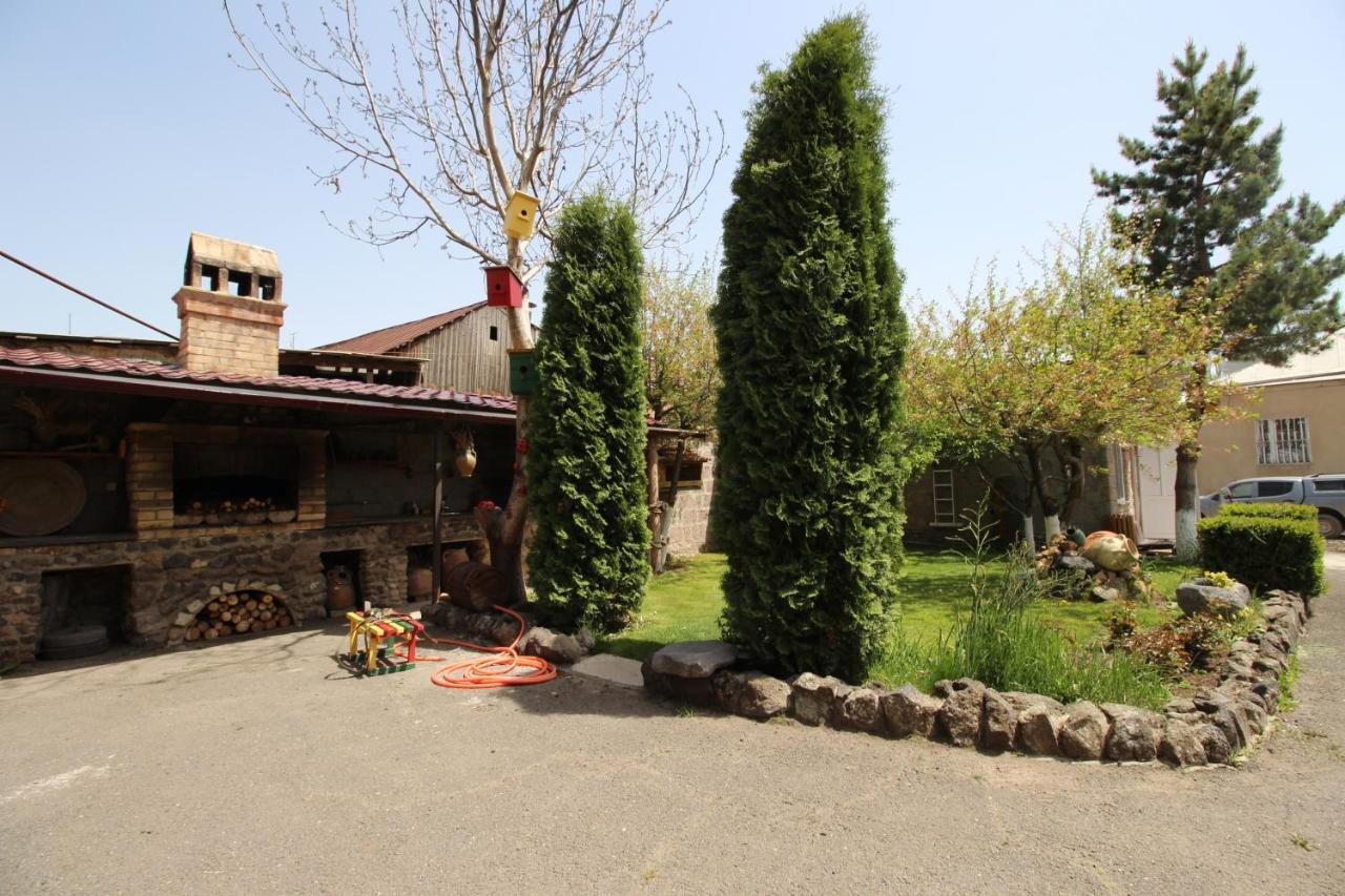 Mardoyan'S Guest House Gavar المظهر الخارجي الصورة