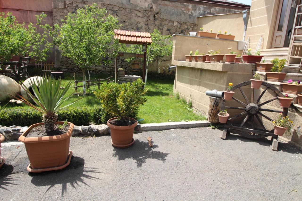 Mardoyan'S Guest House Gavar المظهر الخارجي الصورة